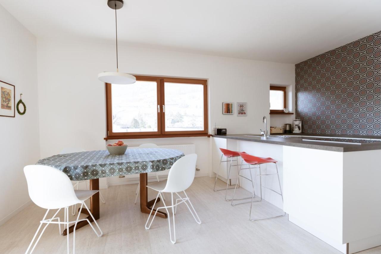 Schoene Wohnung Am Stadtrand Von Meran Valentinhof Buitenkant foto