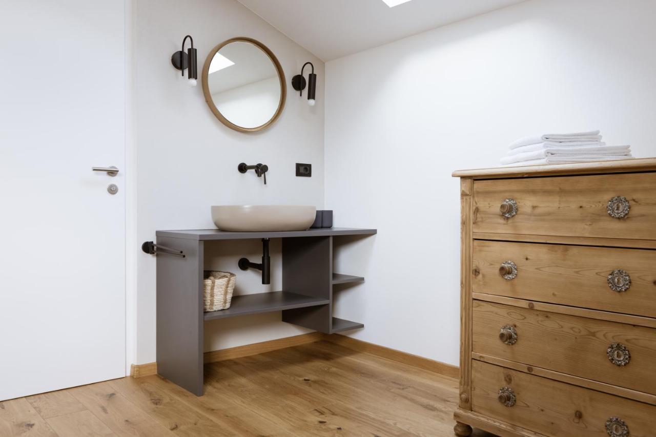 Schoene Wohnung Am Stadtrand Von Meran Valentinhof Buitenkant foto